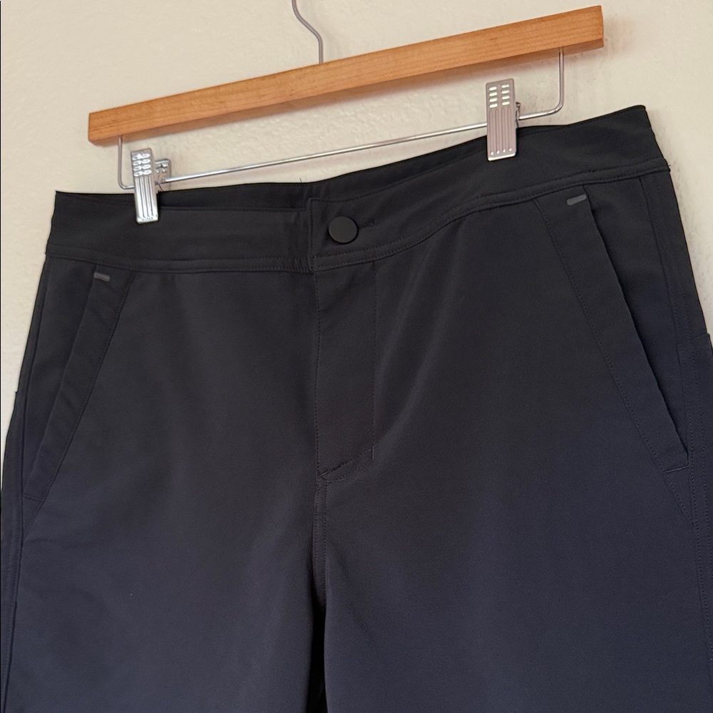 Zella Men's Classic Black Flat Front Shorts